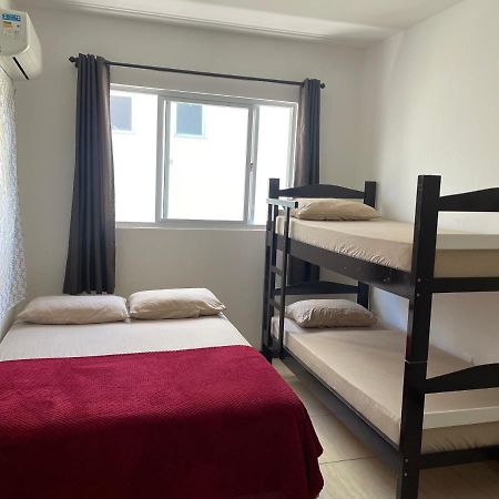 Apartamento na Praia de Palmas Governador Celso Ramos Exterior foto